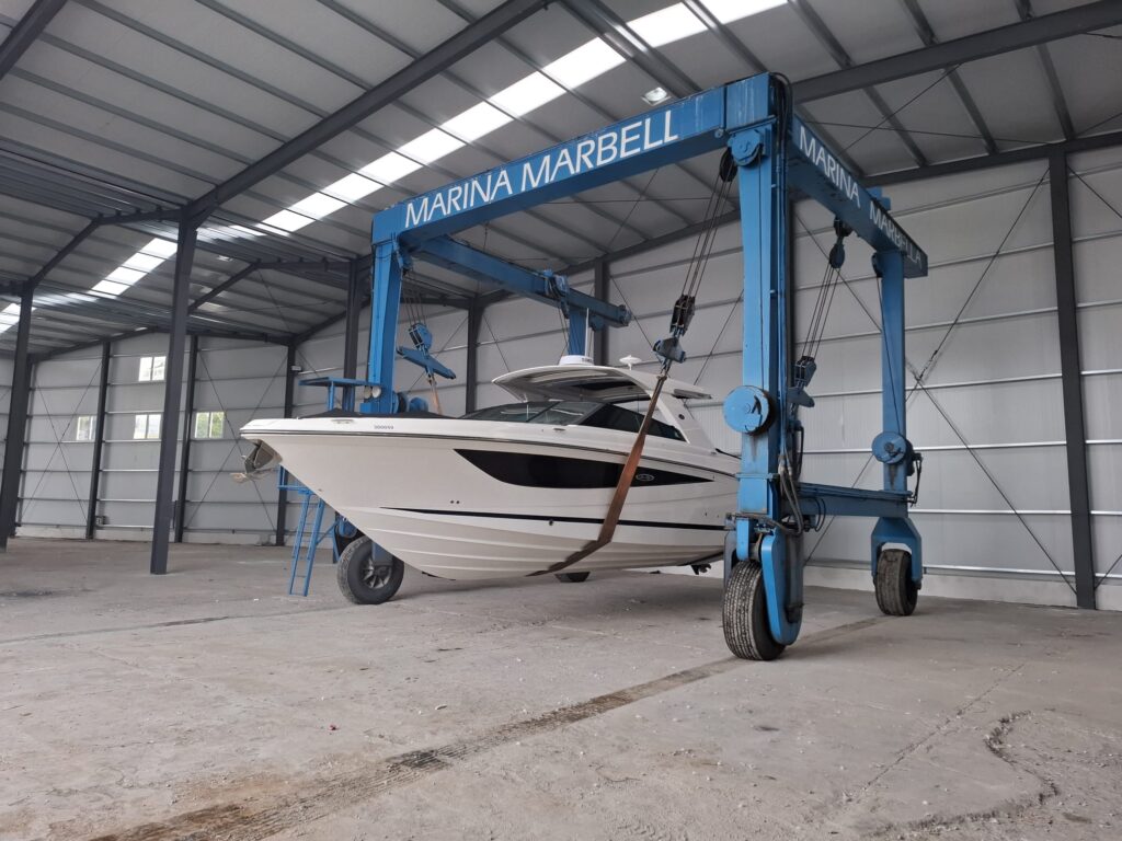 Hiermit erklären wir unseren neuen Raum stolz für offiziell eröffnet, bereit, zu dienen und Erwartungen zu übertreffen.