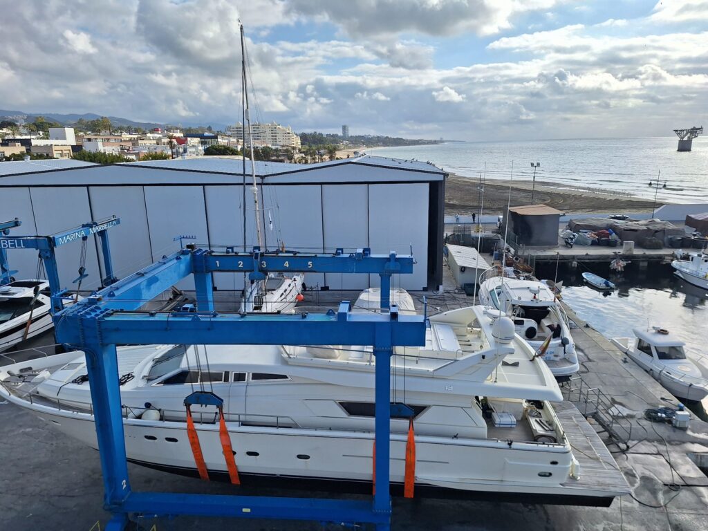   Hiermit erklären wir unseren neuen Raum stolz für offiziell eröffnet, bereit, zu dienen und Erwartungen zu übertreffen.  