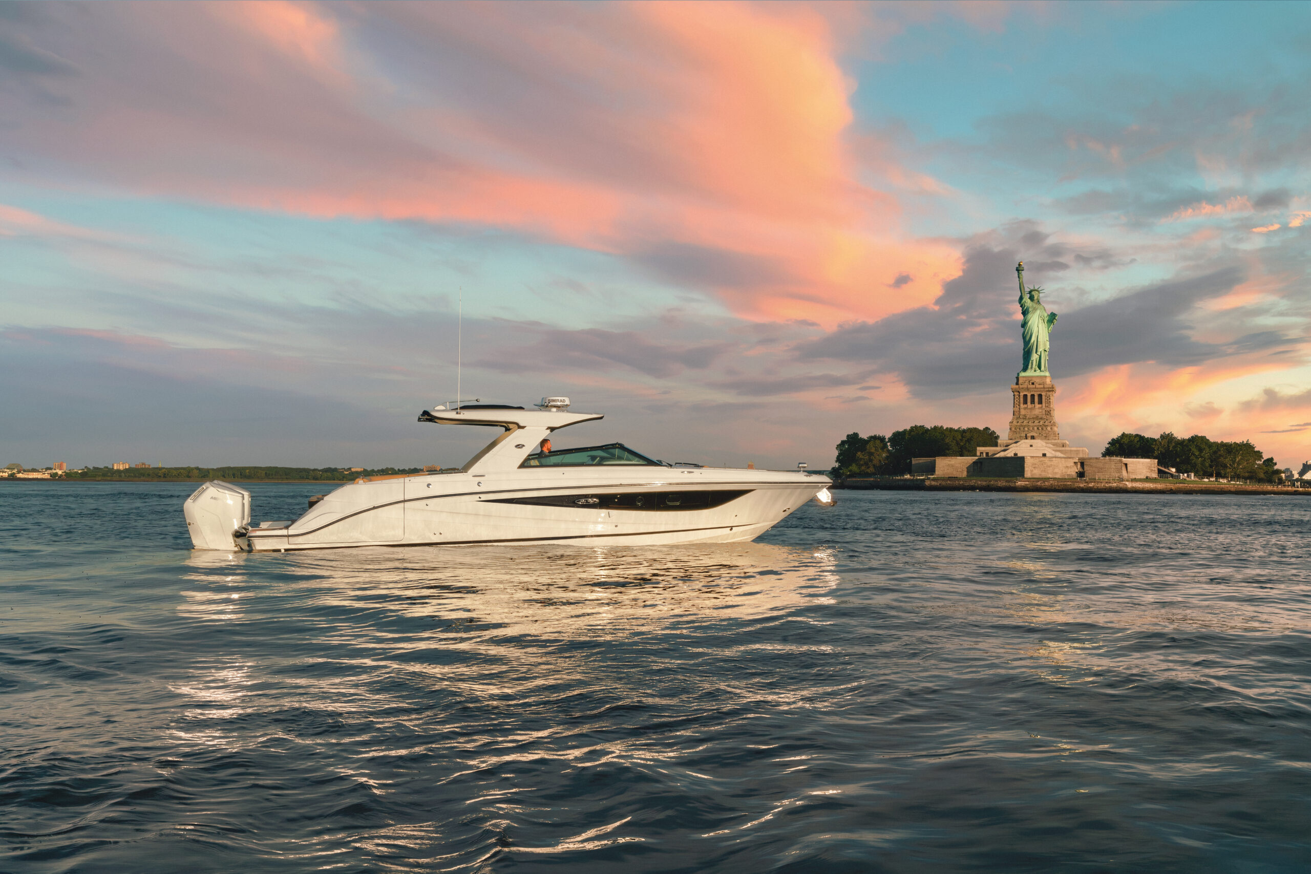 SLX 400 Outboard with the Statue of Liberty in the background