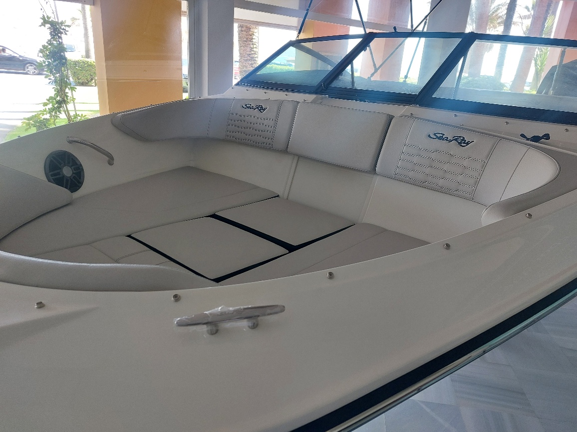 Sea Ray 210 SPX OB MArbella nueva stock (2)